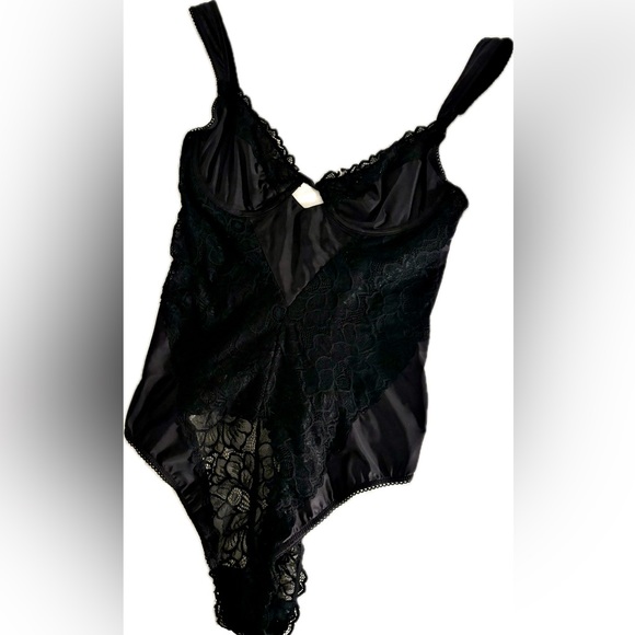 Black Lacy Lingerie Bodysuit - Picture 1 of 1